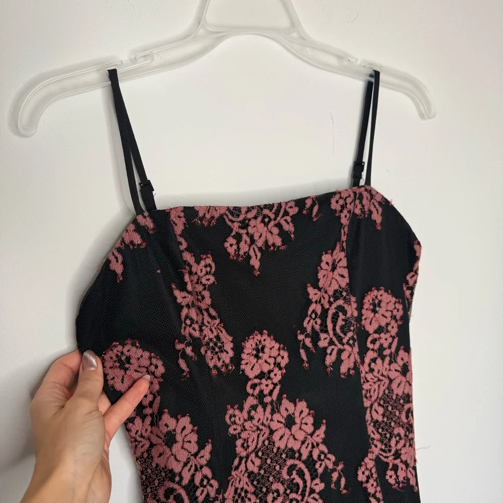 J5 NWT Revolve NBD Kayden Mini Dress in Clay‎ Pink & Black